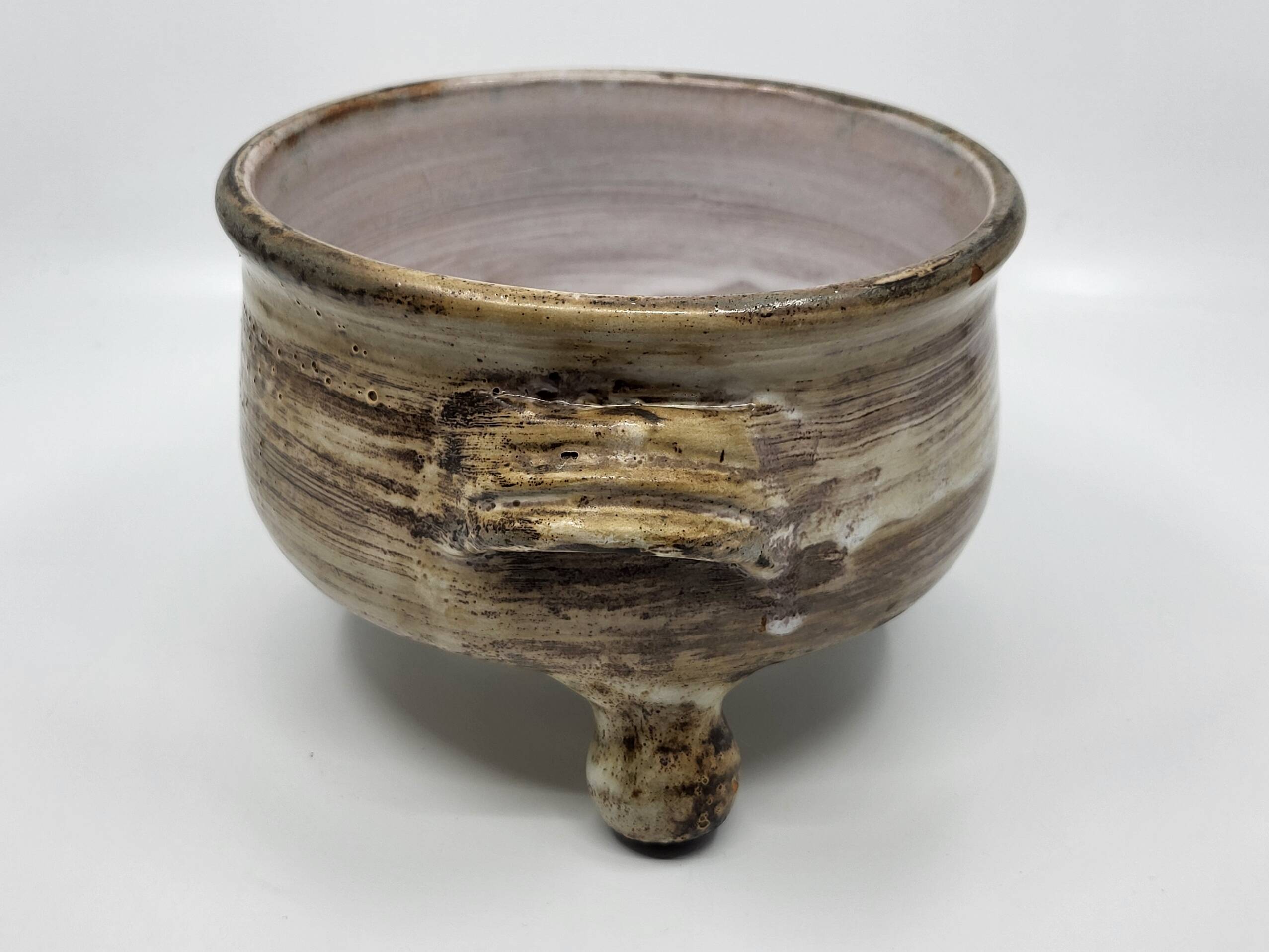 Jacques Pouchain tripod pocket emptier, Dieulefit workshop, French ceramics 1960