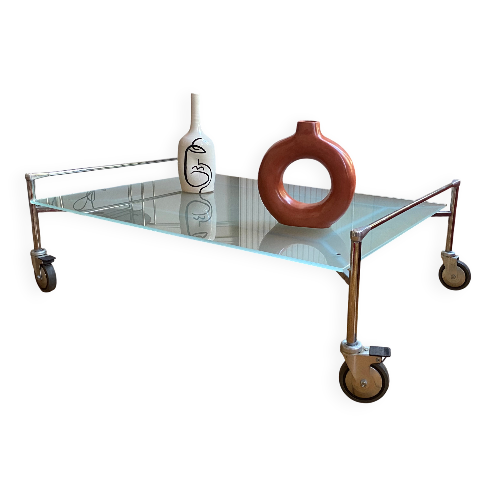Table basse roulante (design italien)