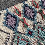 Vintage moroccan carpet from the azilal region 110x160 cm