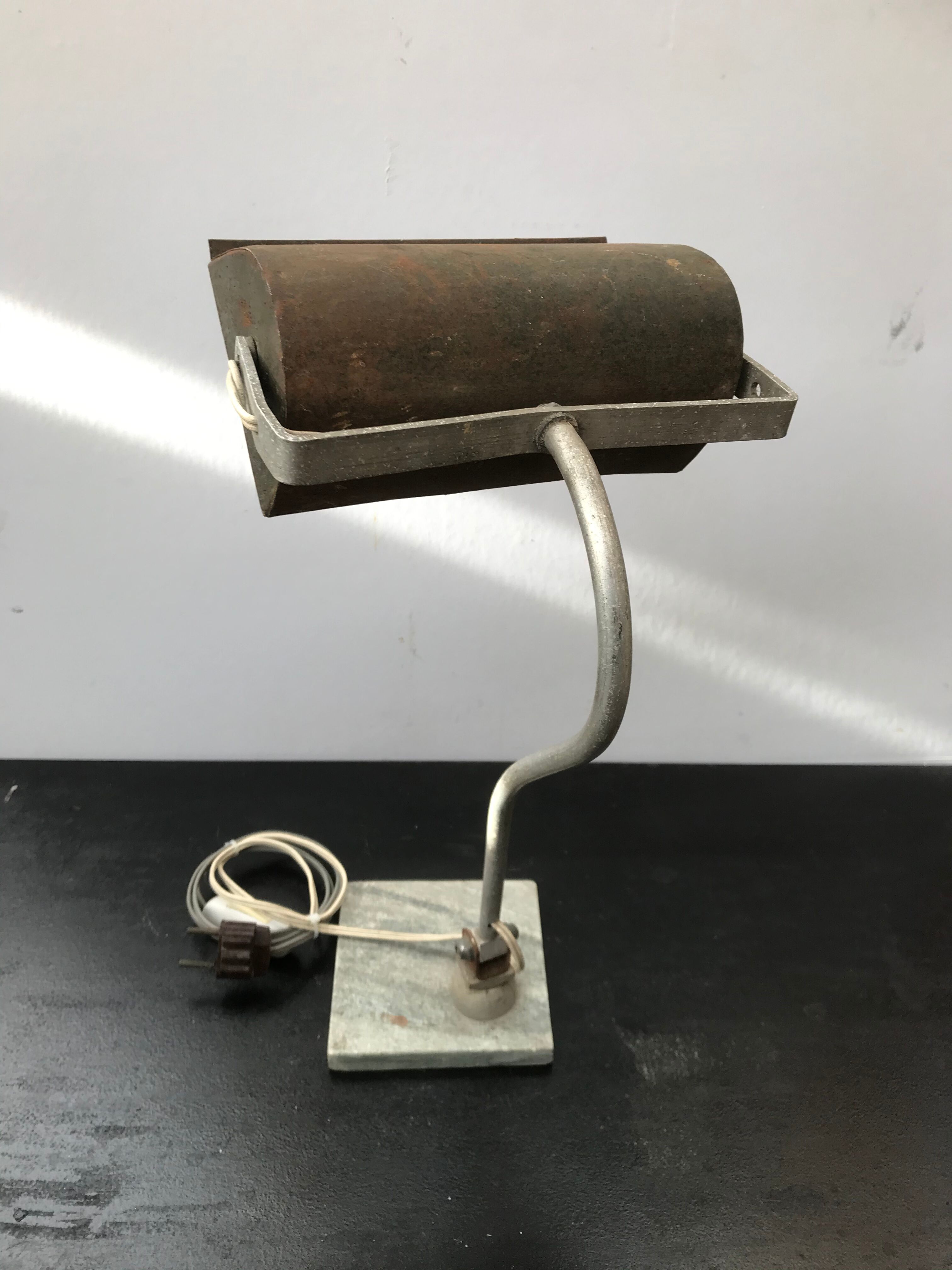 Oriental metal desk lamp
