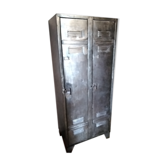 Industrial cloakroom