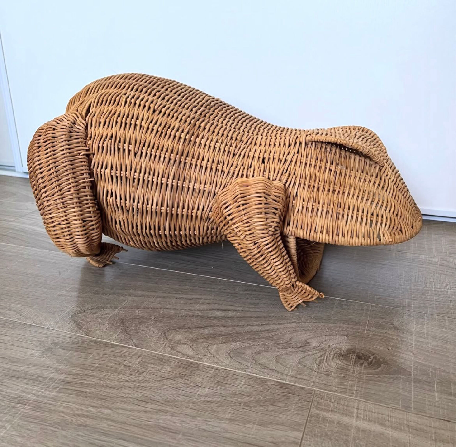 Magazine rack Olivier Cajan