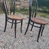 Pair of caned chairs, Thonet Austria