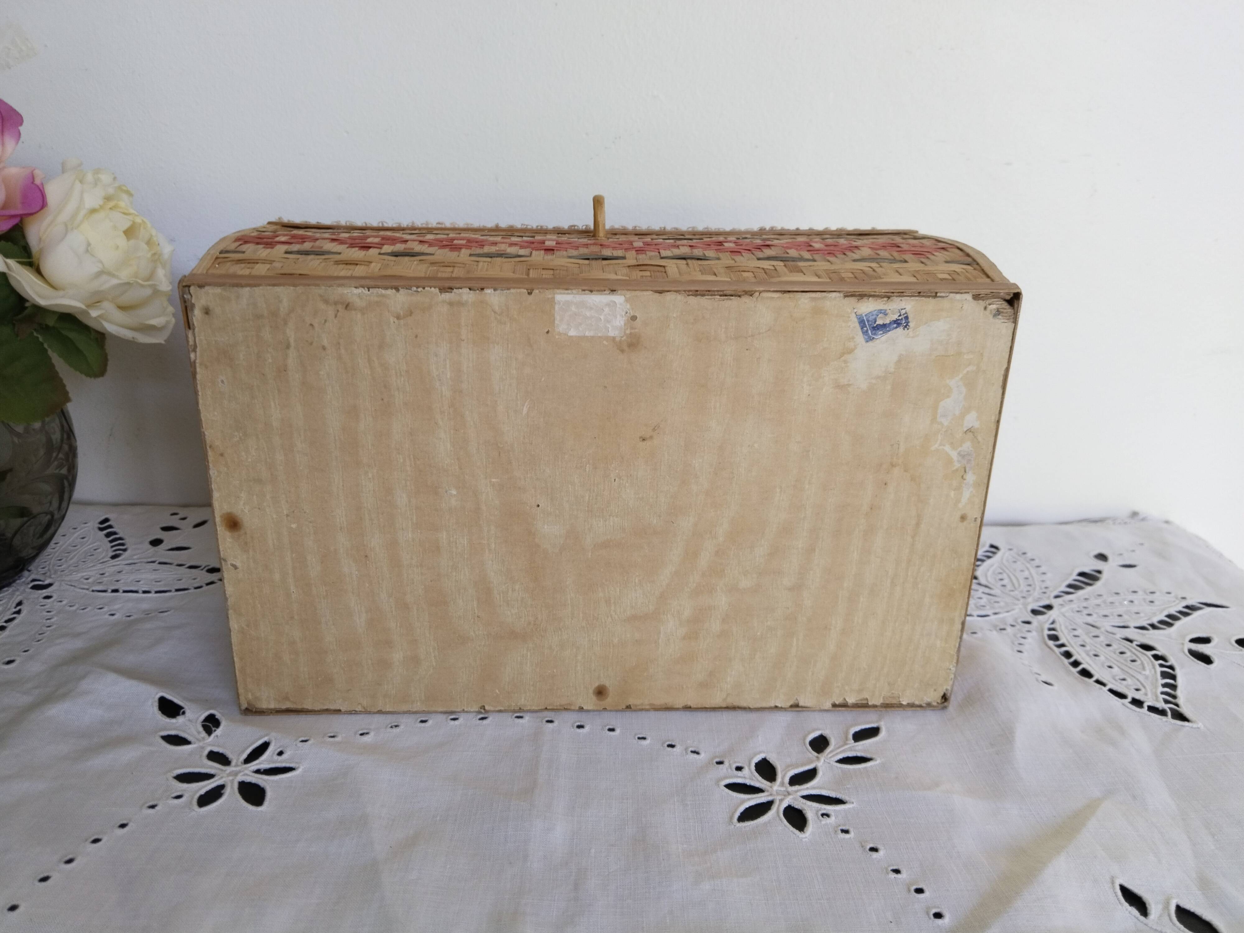 Sewing box, rattan worker