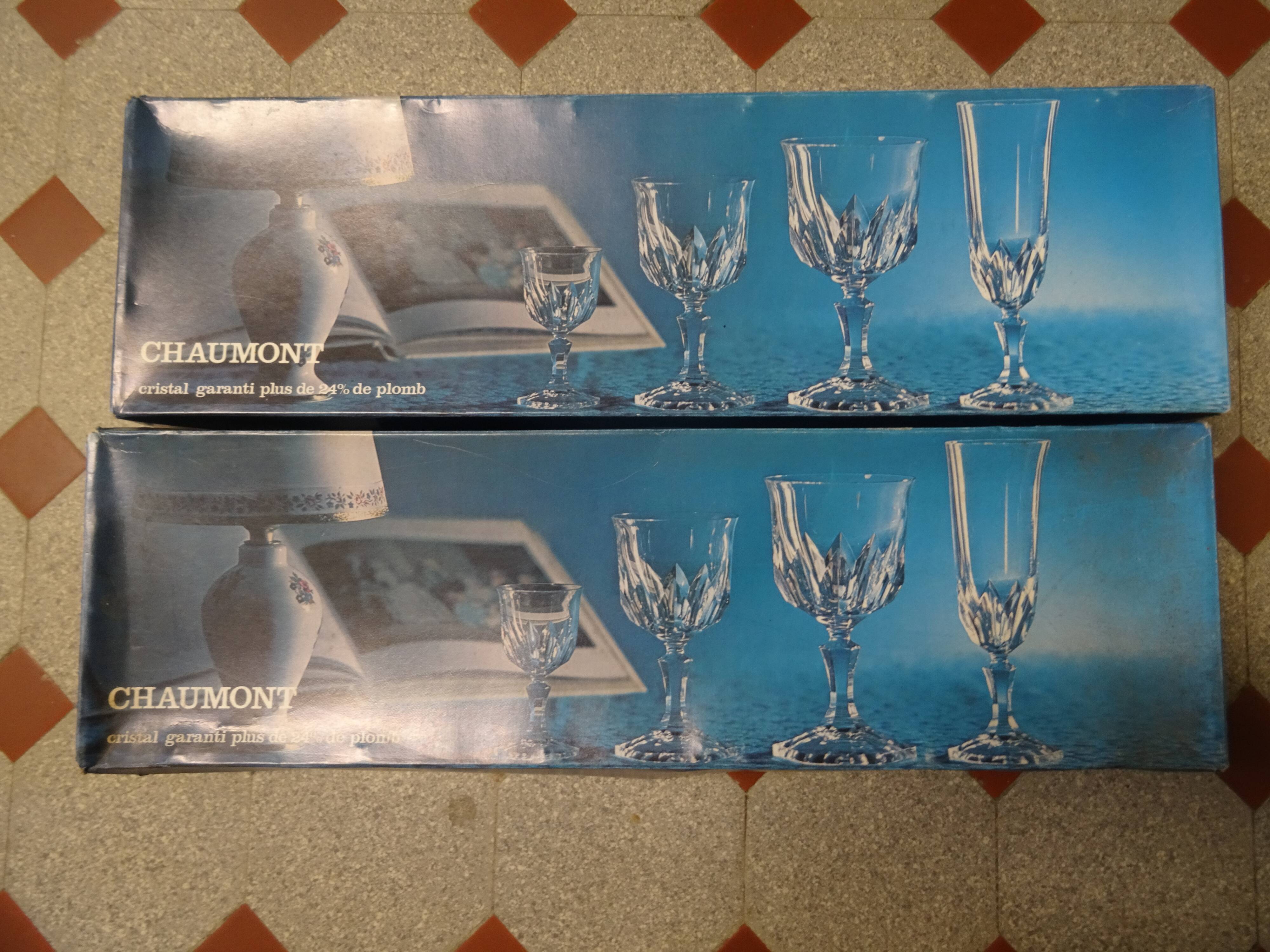 Crystal walking glasses of Arques