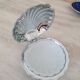 Shell butter dish in silver metal and its white glass cup