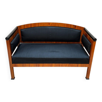 Biedermeier Sofa in Cherry Veneer and Horsehair, South Germany, 1830s