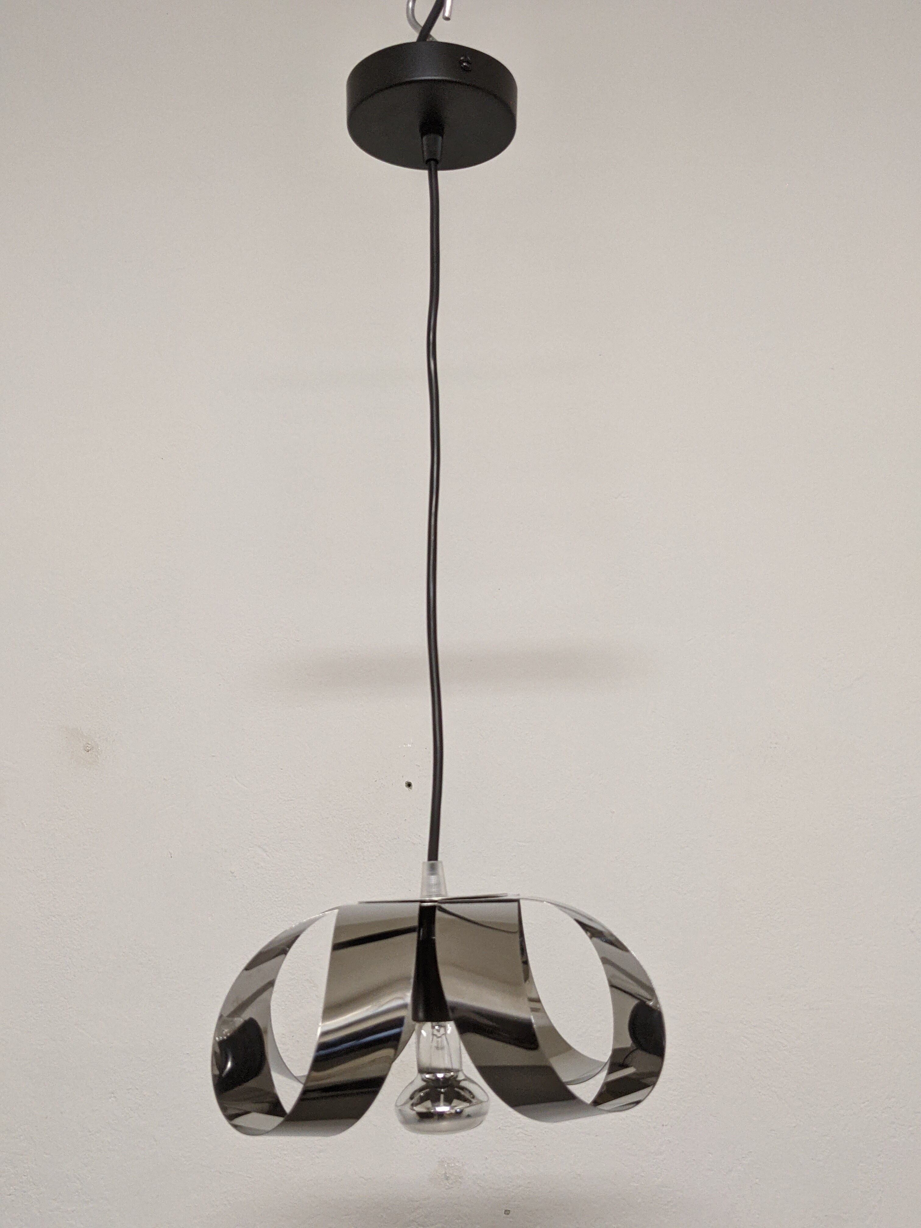 Space Age suspension from the 60s/70s