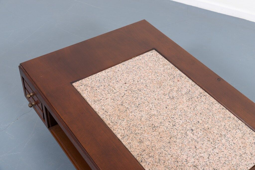 Modern Italian double-sided coffee table by Tosi Mobili