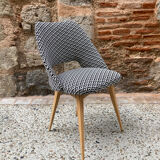 Chaise tonneau retapissée