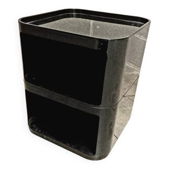 Commode en plastique noir de Kartell