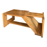 Table basse brutaliste en orme massif — Maison Regain (Années 70)