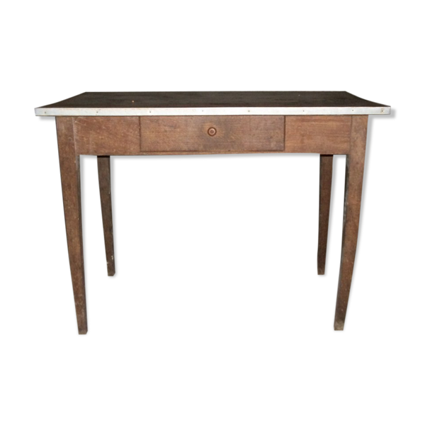 Table bistrot
