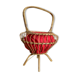 Rattan worker
