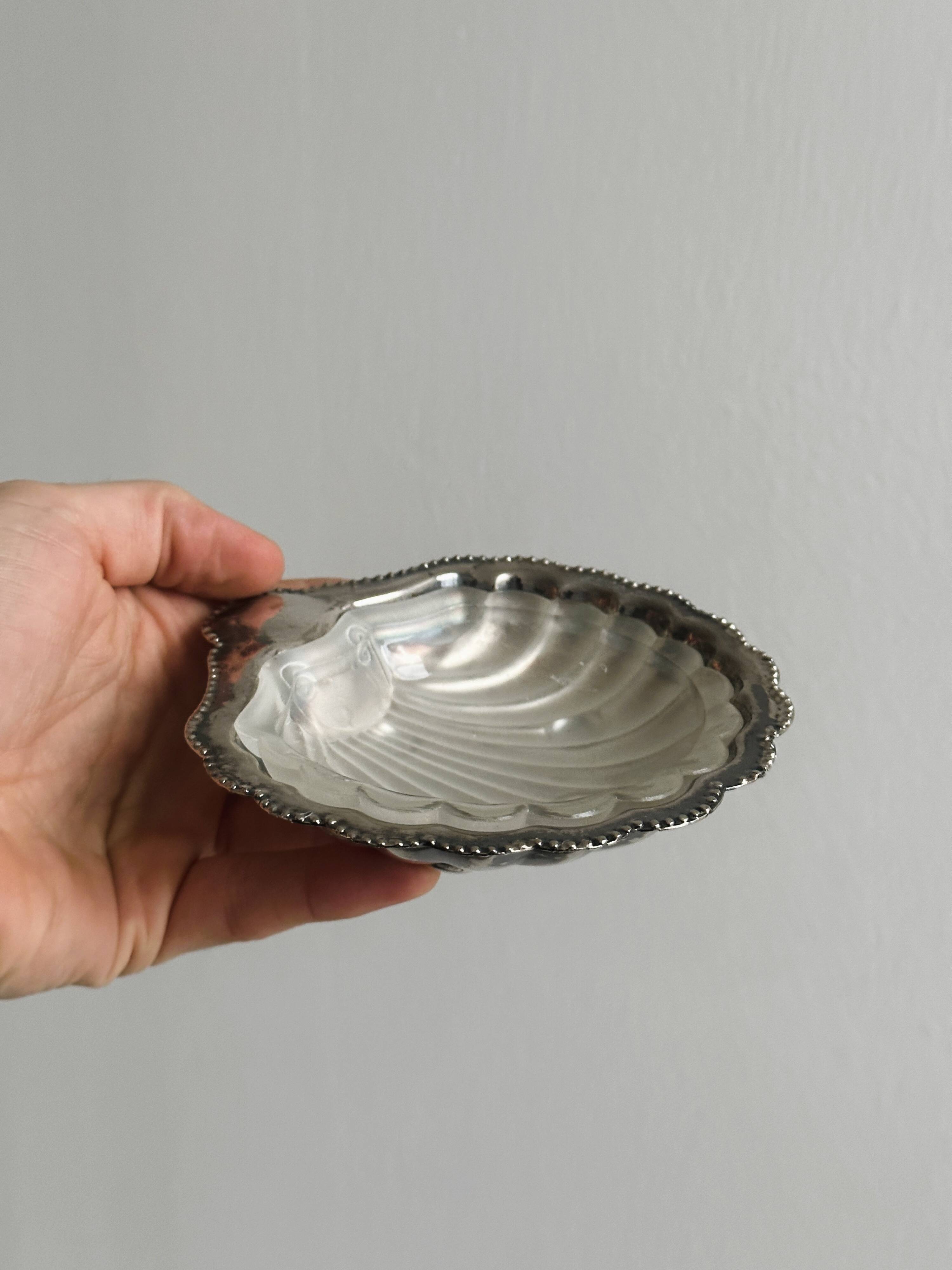 Small silver-plated butter and jam dish