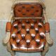 Fauteuil Chesterfield ancien restauré William IV en cuir