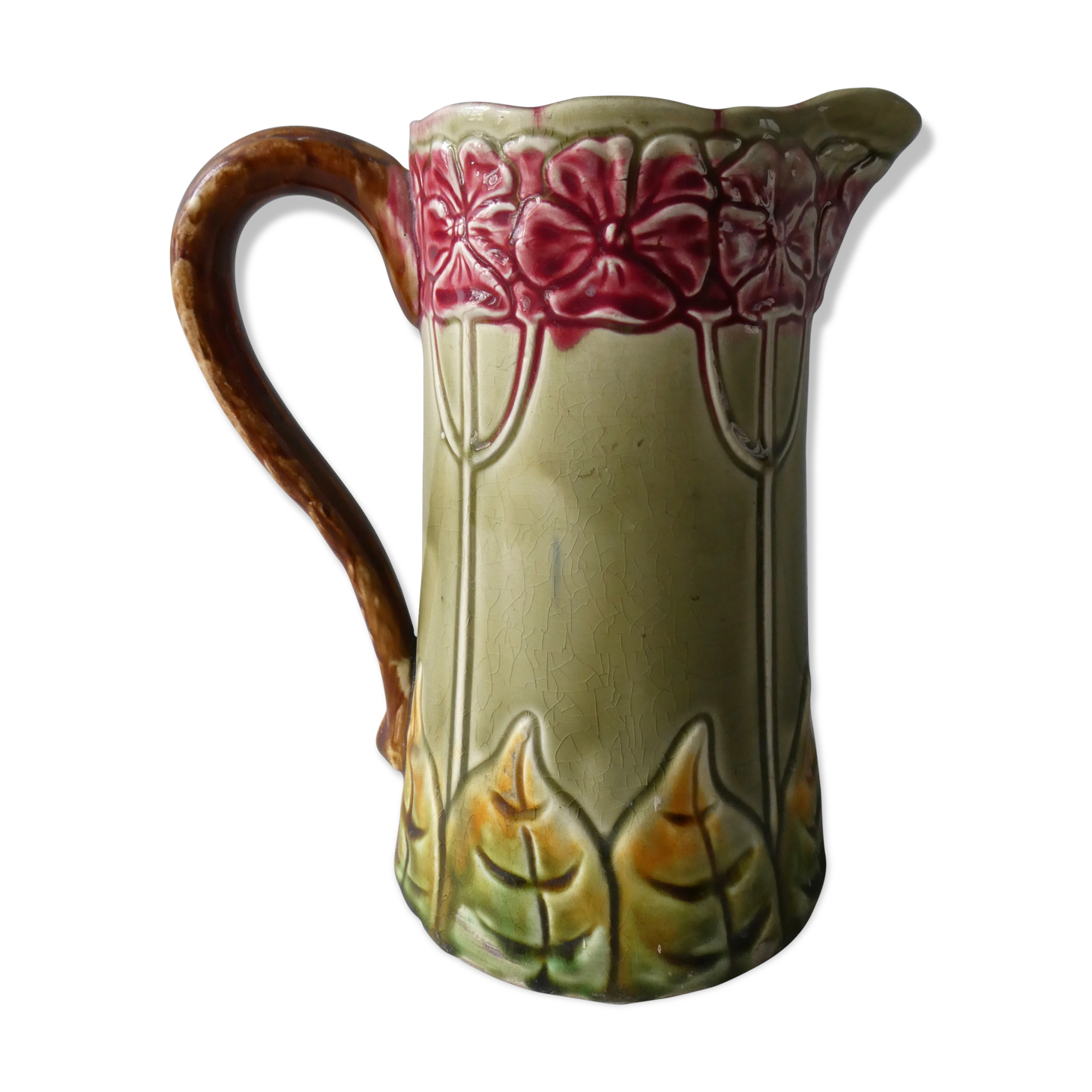 Pitcher in dabbling, Orchies France, 1920s