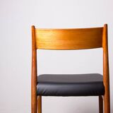 Series of 6 Danish chairs in Teak and Skai new, model 418 by Arne Vodder for Sibast 1960.