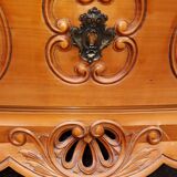 Important Louis XV chest of drawers