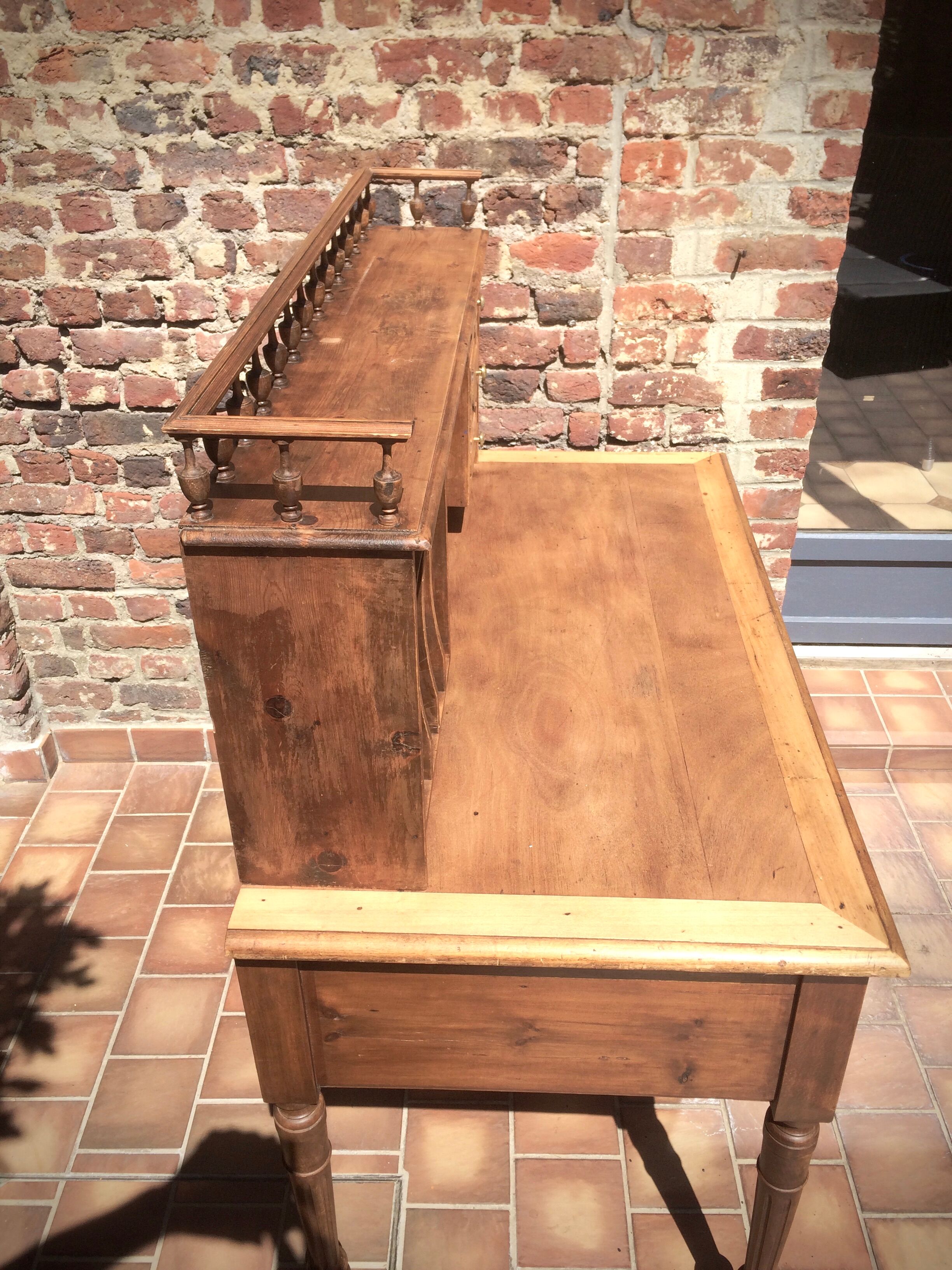 Period office in pitchpin