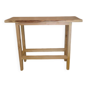 console en châtaignier