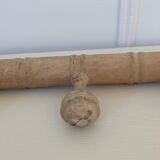 Wall-mounted coat rack with 3 hooks