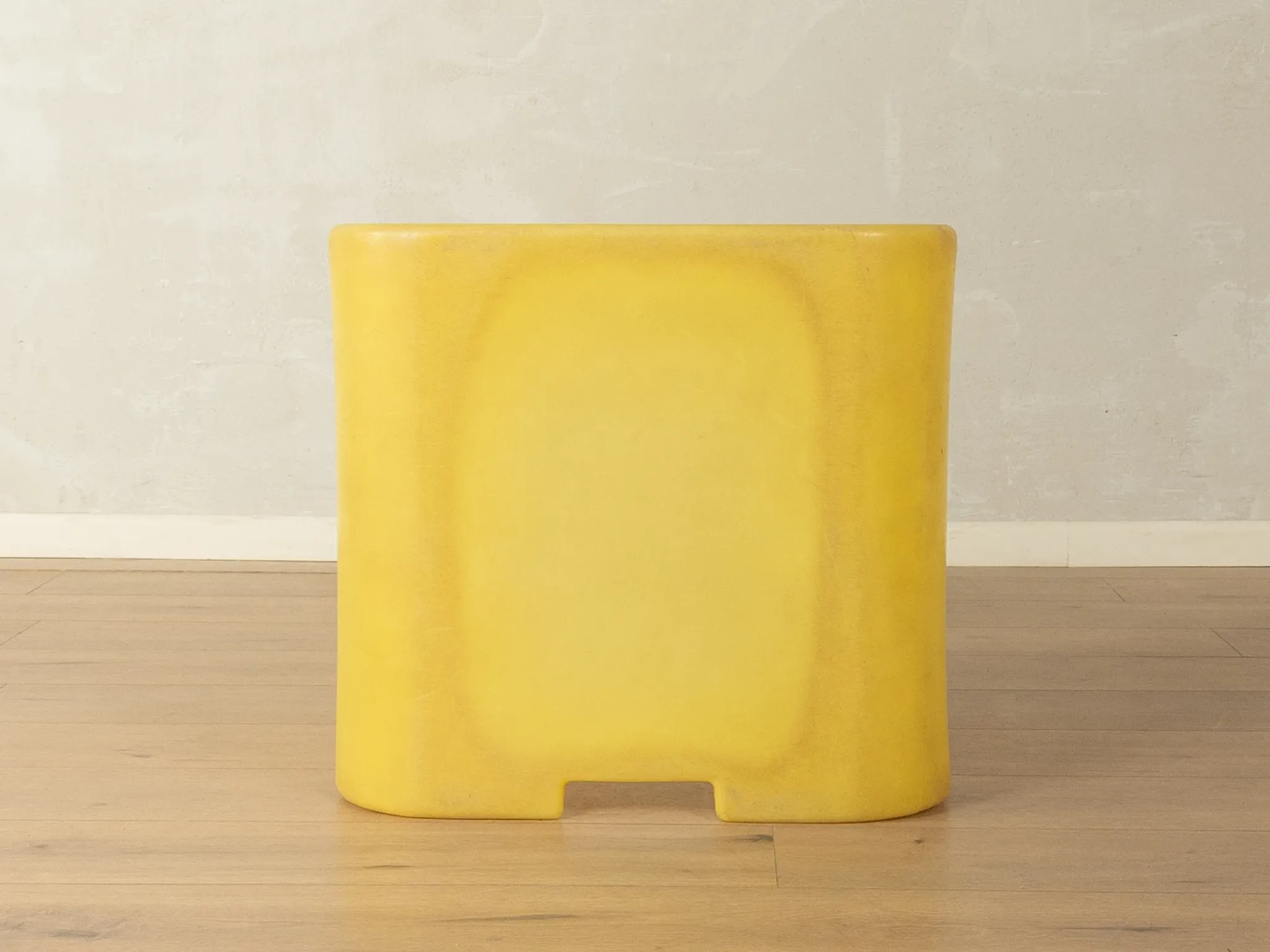 Gigantos children's furniture set by Rhein Conti in authentic space-age design of the 1970s