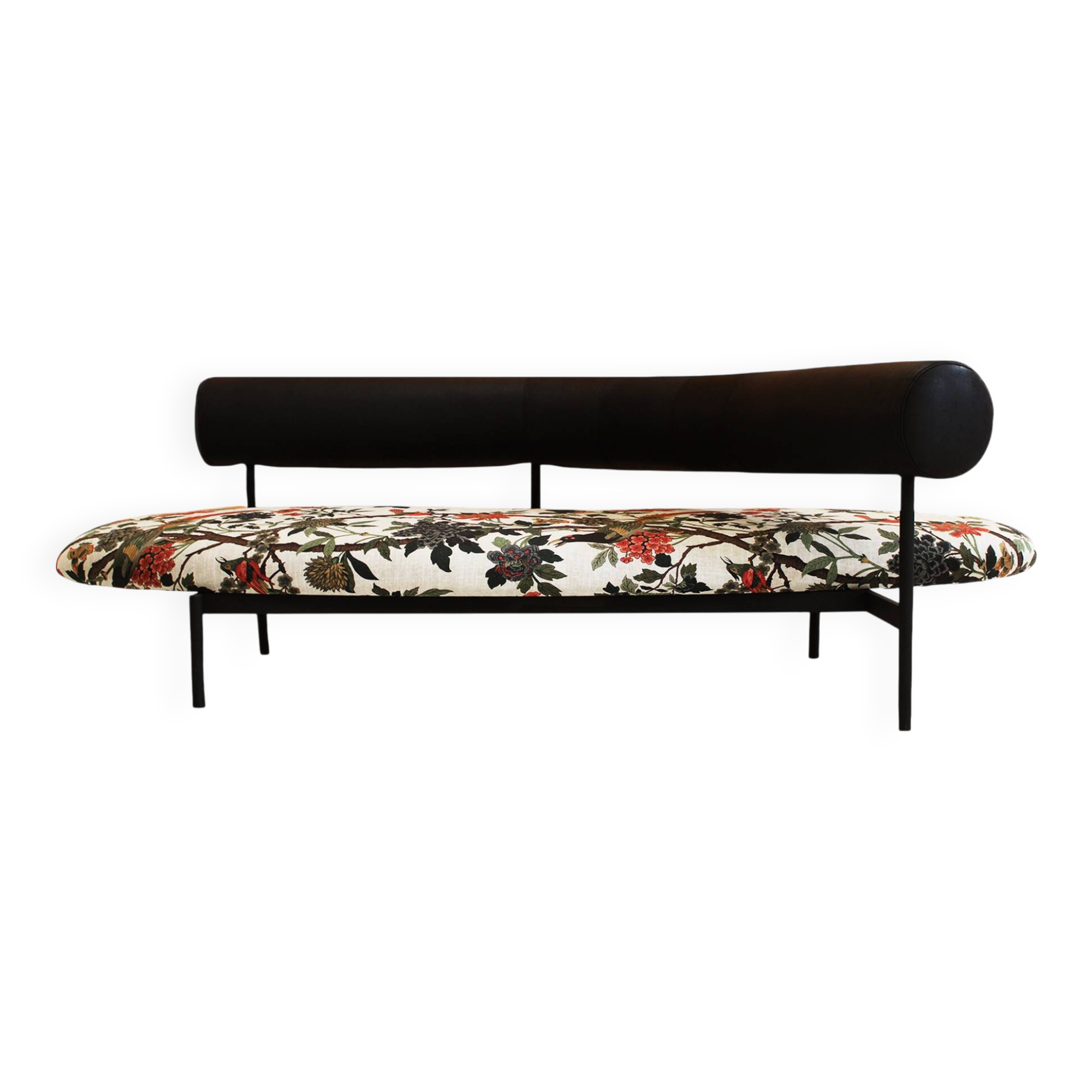 M.O.R. sofa designed by Javier Mariscal and Pepe Cortés for Akaba in 1986.