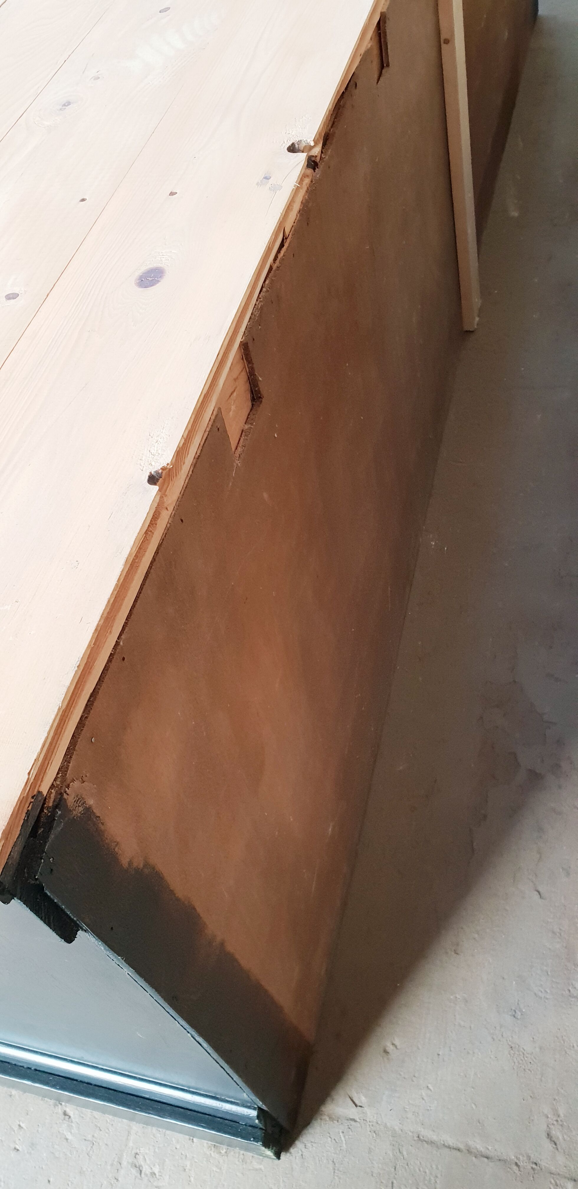 Trade furniture