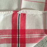 4 red and blue mixed tea towels