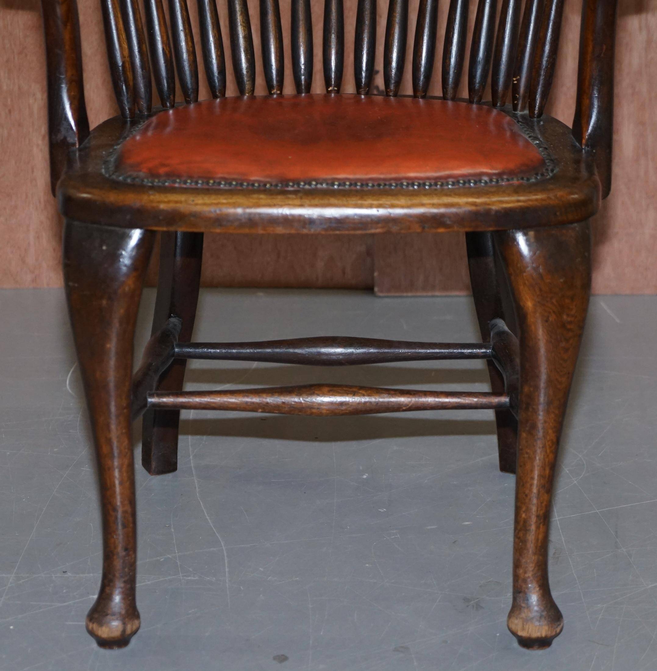 Chaise de capitaine anglaise antique édouardienne en chêne Ralph Johnson