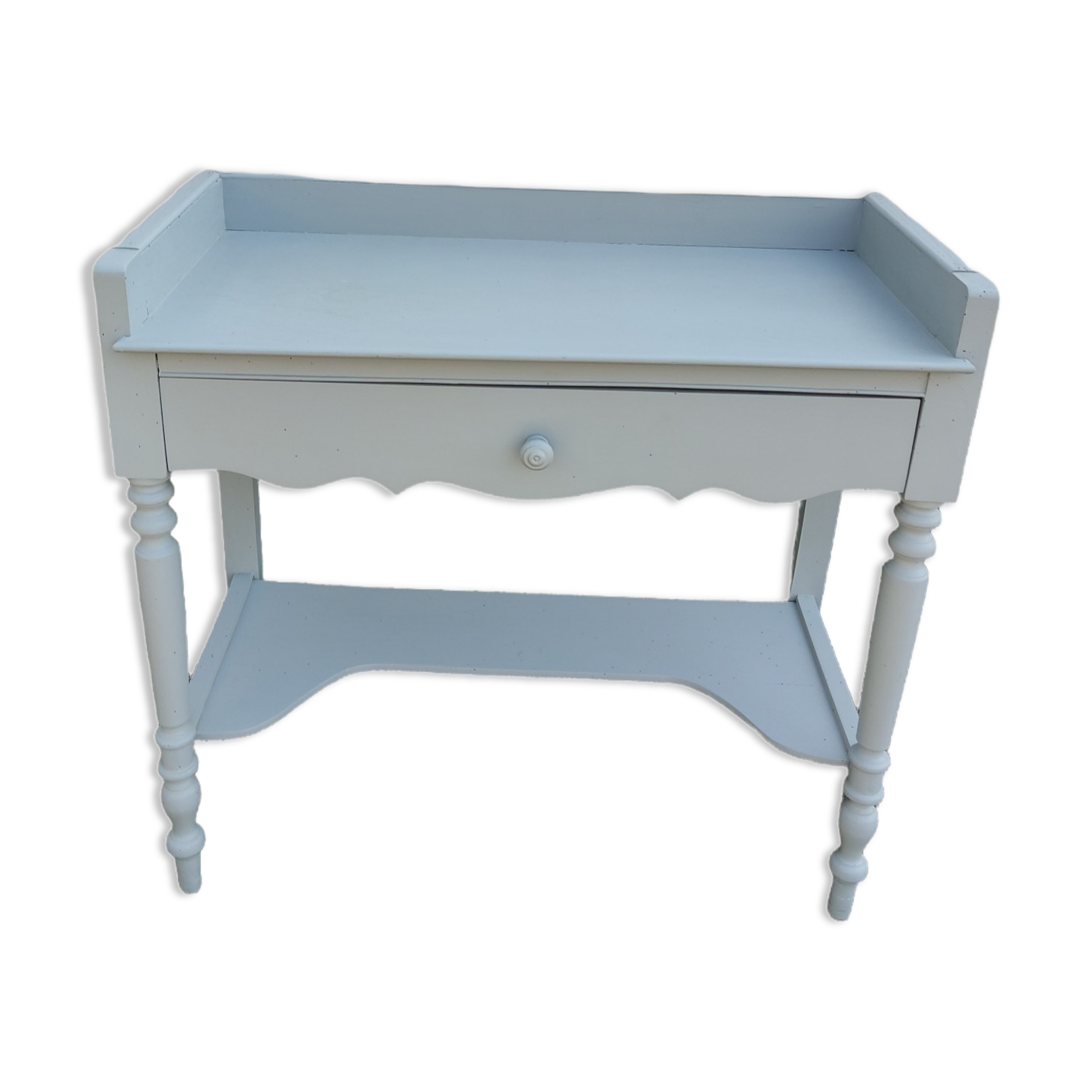 Wooden dressing table