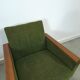 Fauteuil vert avec dossier en bois de teck