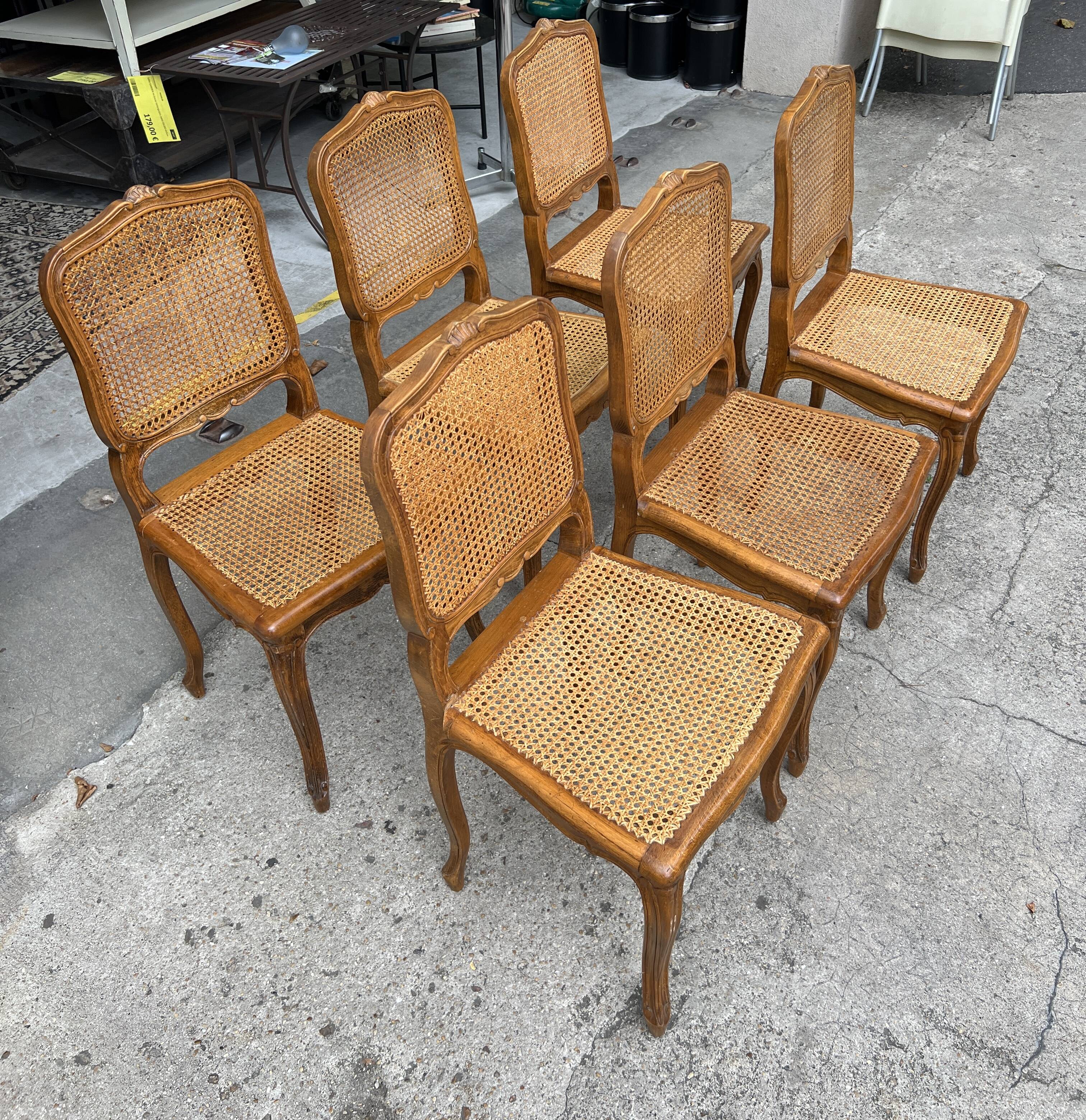 Set of 6 antique chairs in wood and cannage
