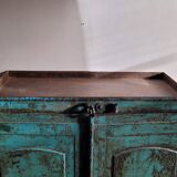 Armoire métallique ancienne