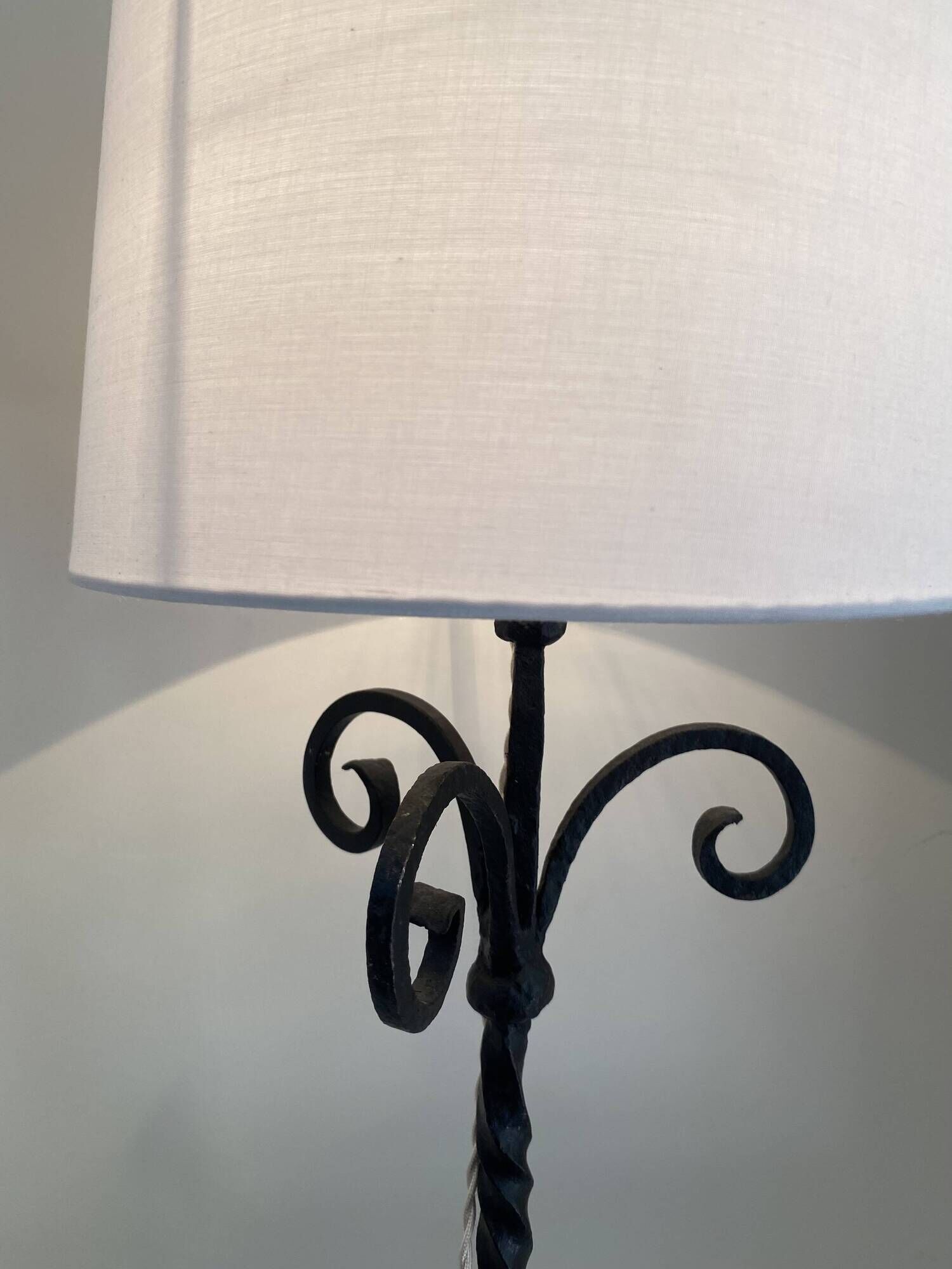 Wrought iron lamp, 2M fabric cable, cotton shade