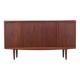 Buffet haut en teck, design danois, années 1960, production : Omann Jun