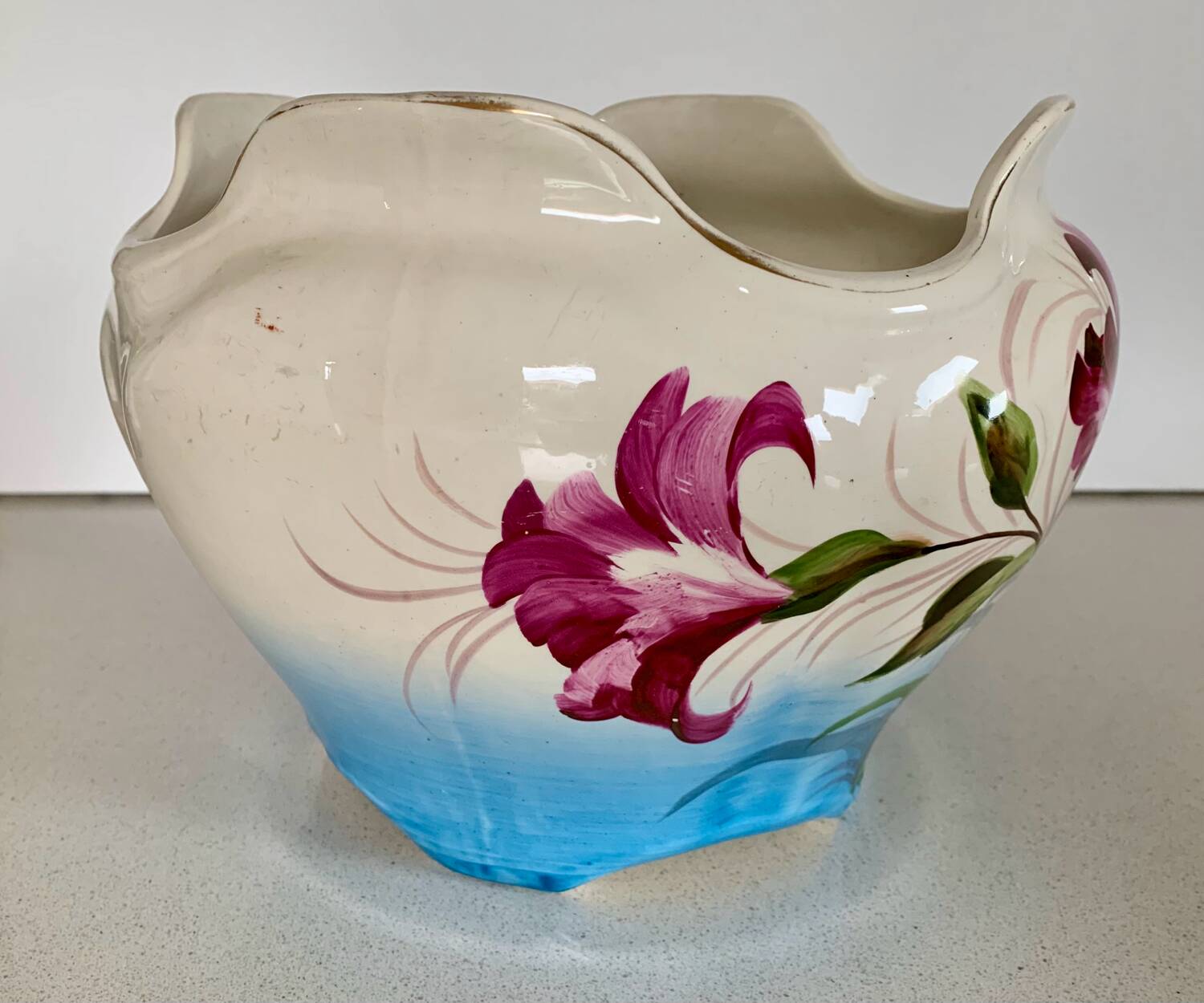 Earthenware flowerpot