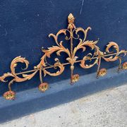 Italian coat rack