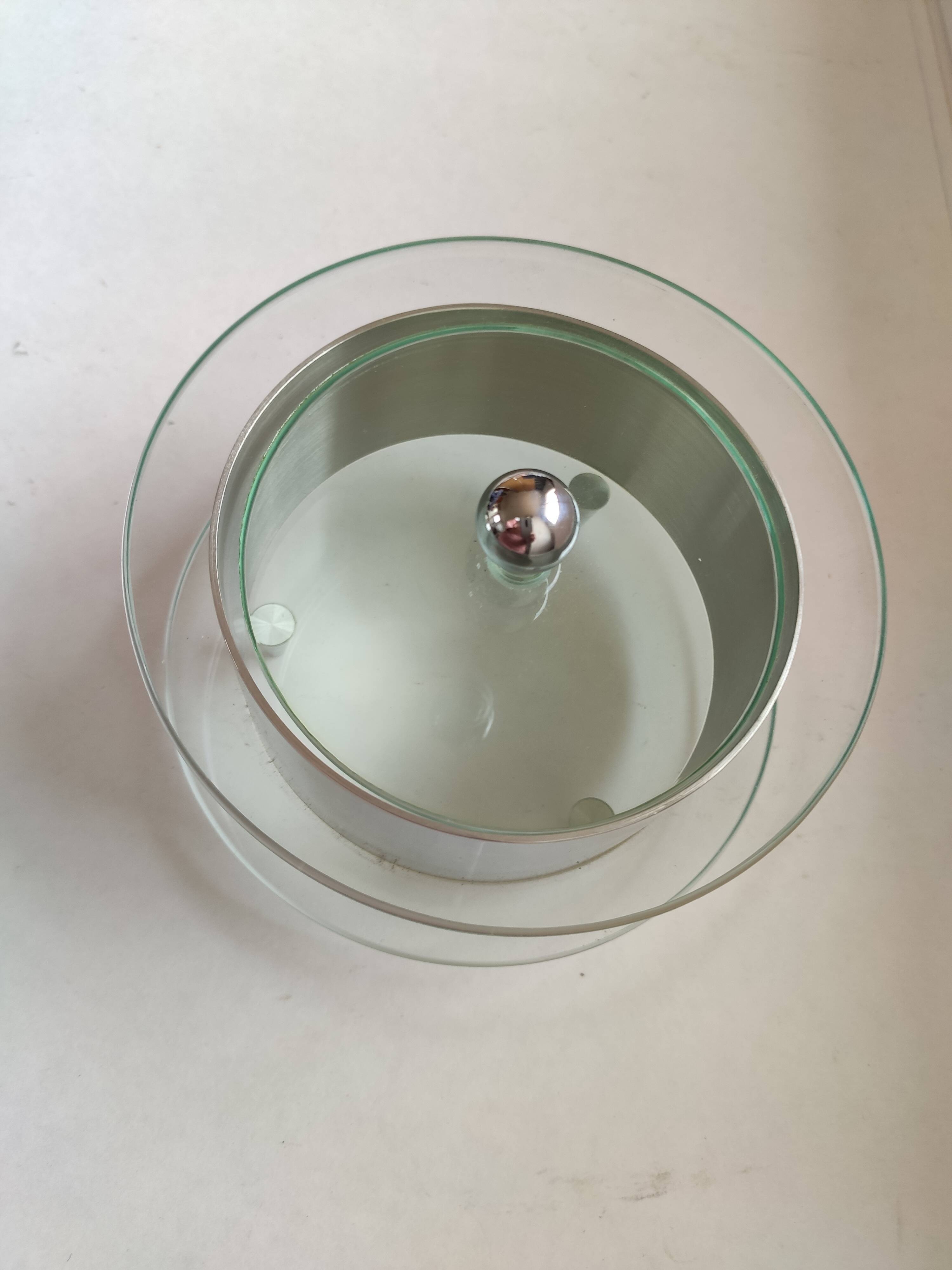 Jewelry box in glass and stainless steel design