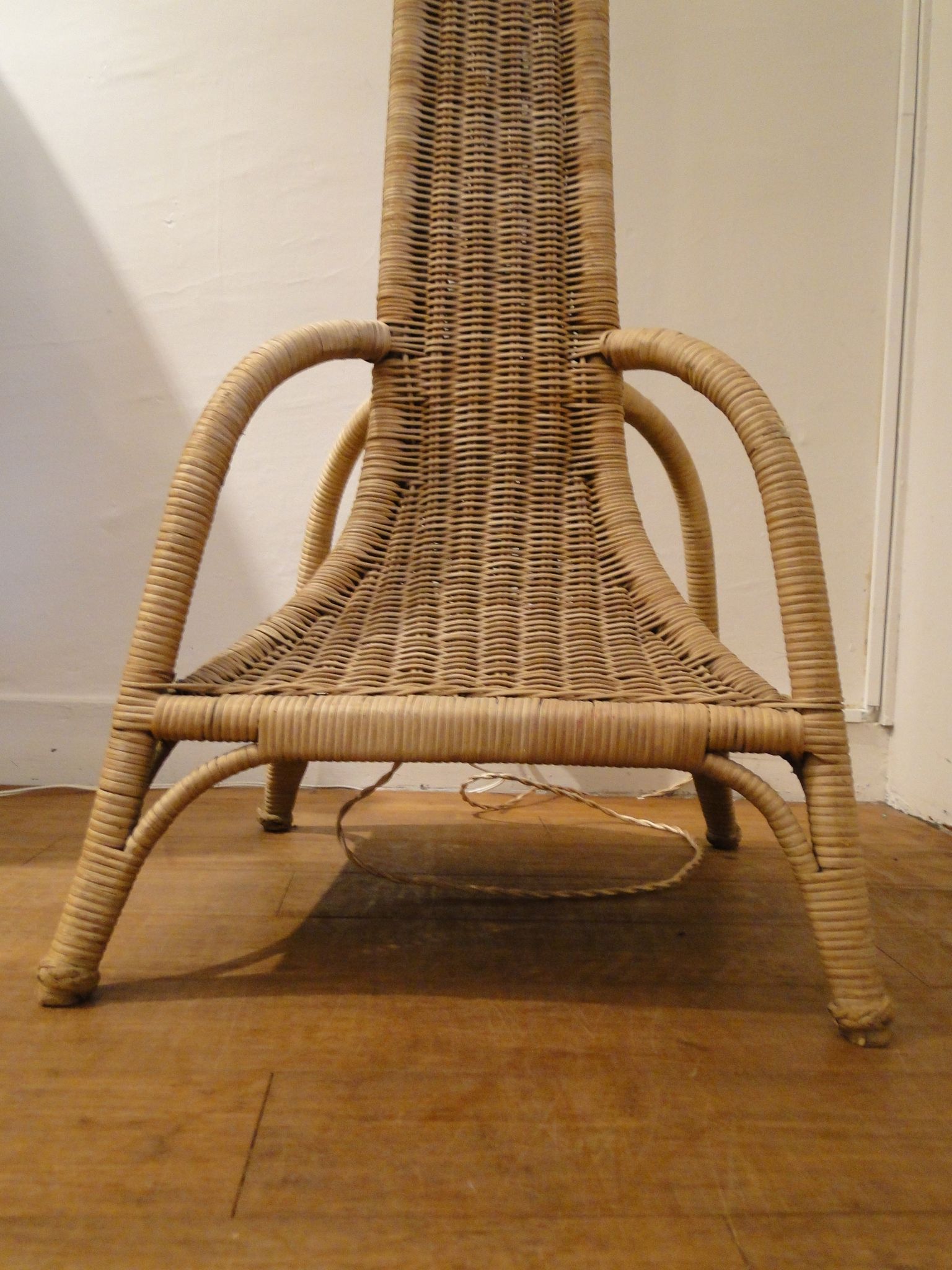 Vintage lamppost in rattan shape mushroom France 1950