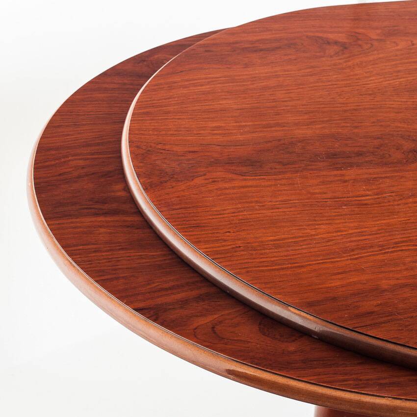 Vintage dining table with two extensions in varnished elm. Spain, 80s.