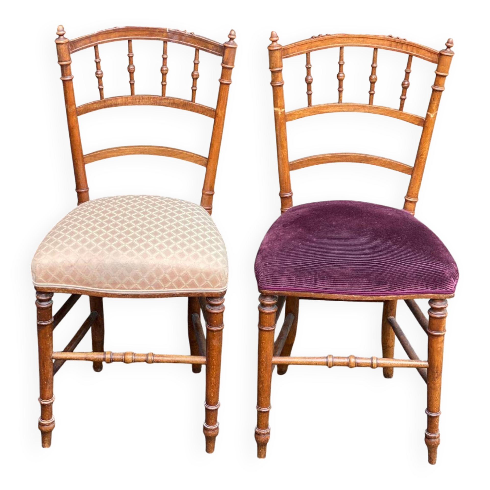 2 Napoleon III chairs in solid wood and velvet fabric