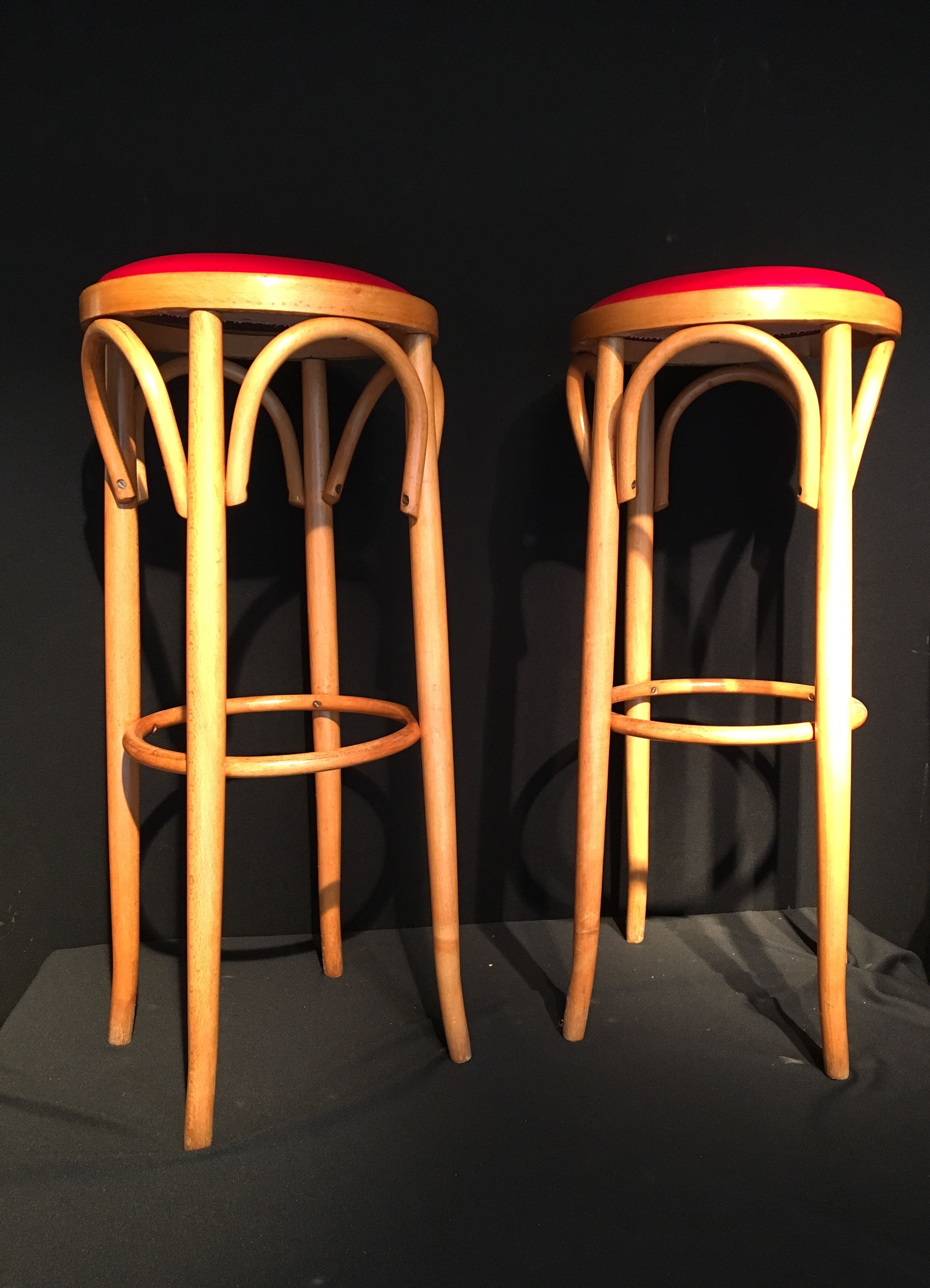 Lot of 4 bar stools