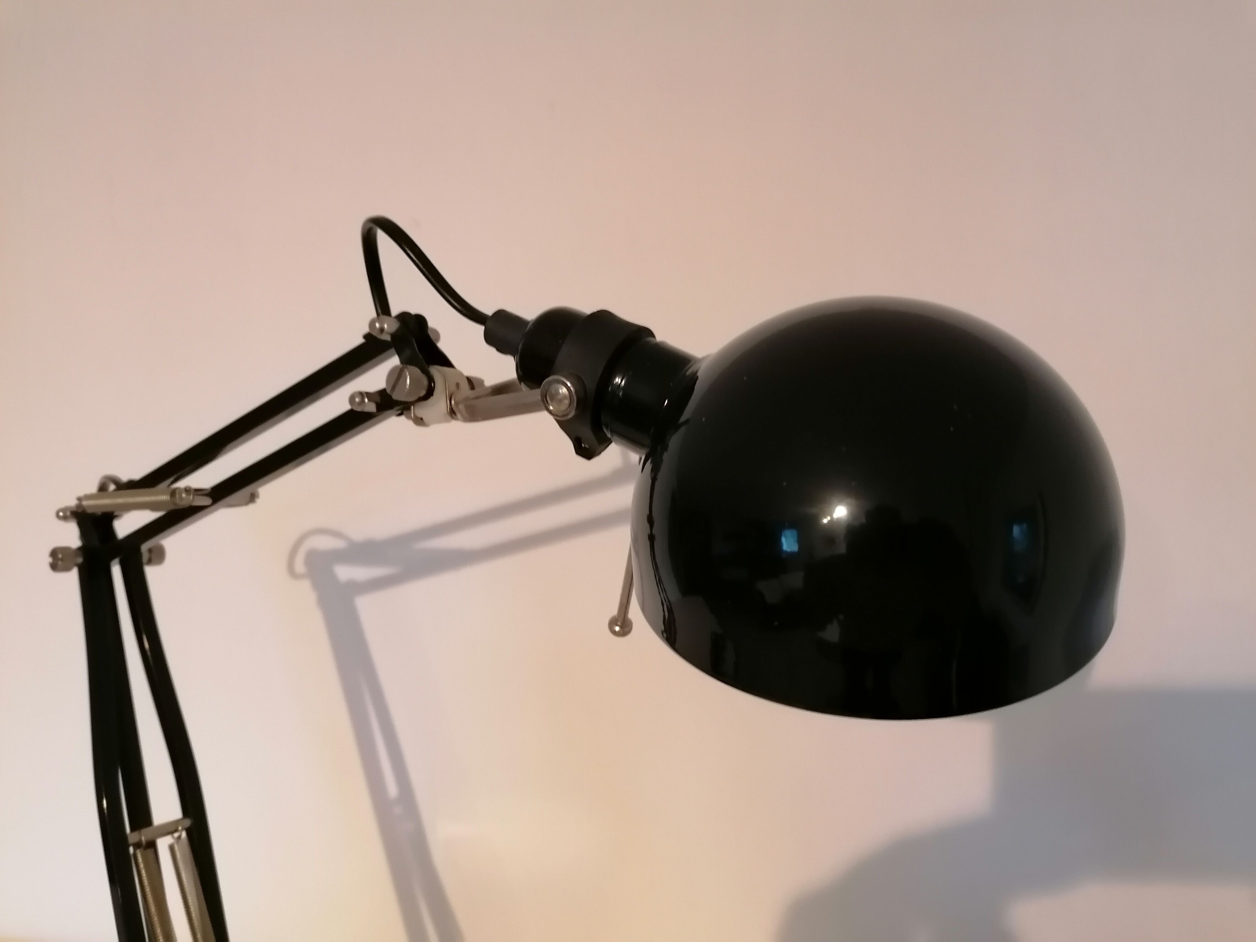 Desk lamp style workshop architect