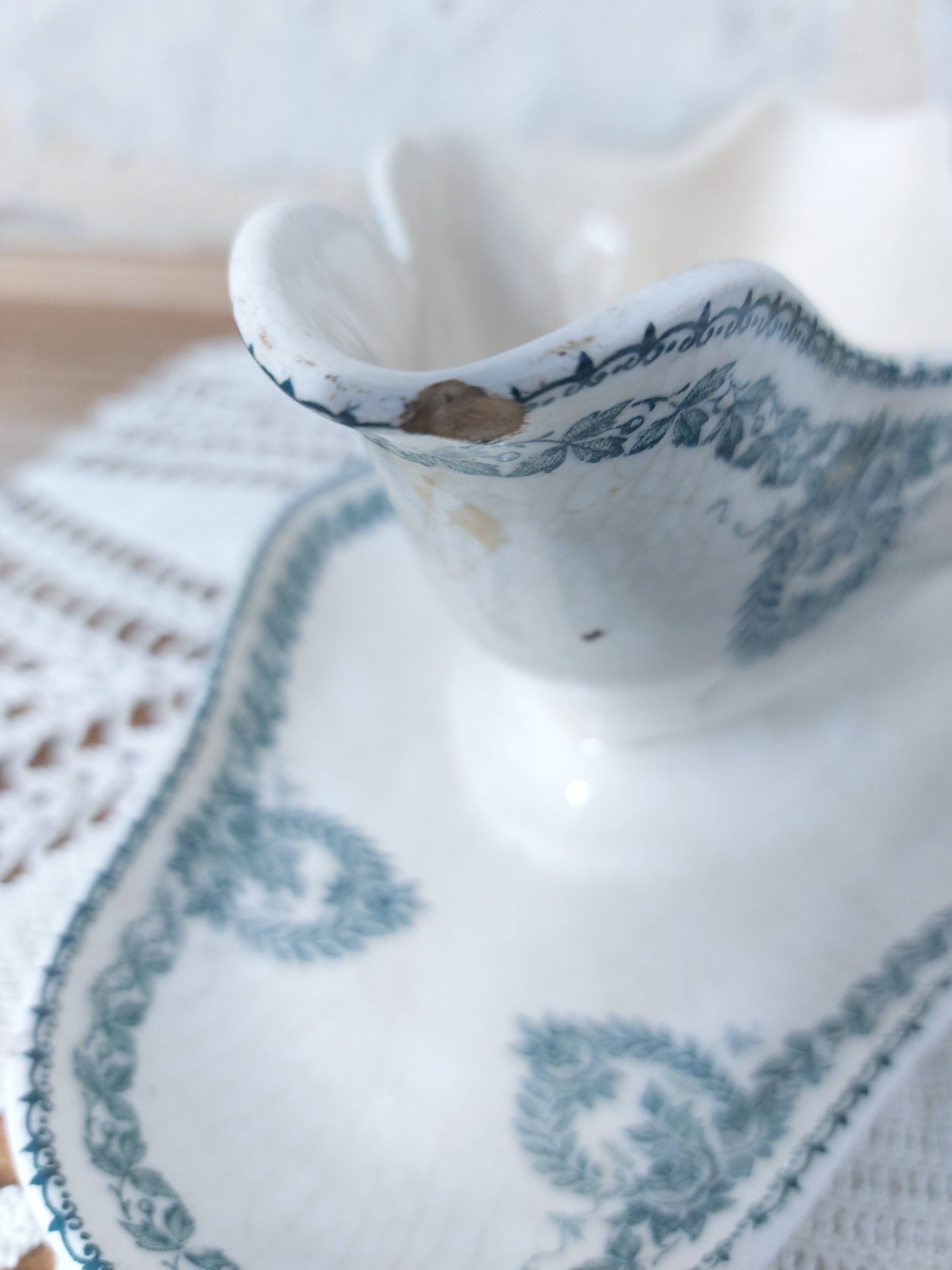 Rare and very pretty old Longwy St Cyr SFNGR sauce boat, France