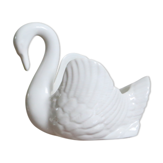 Swan pot cache