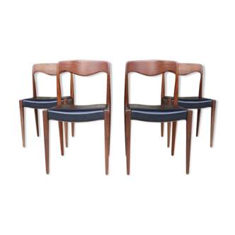 Lot of Scandinavian-style teak chairs
