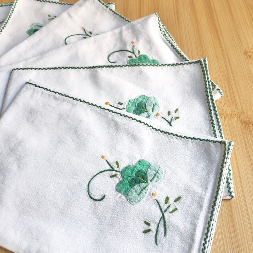 6 hand-embroidered vintage towels
