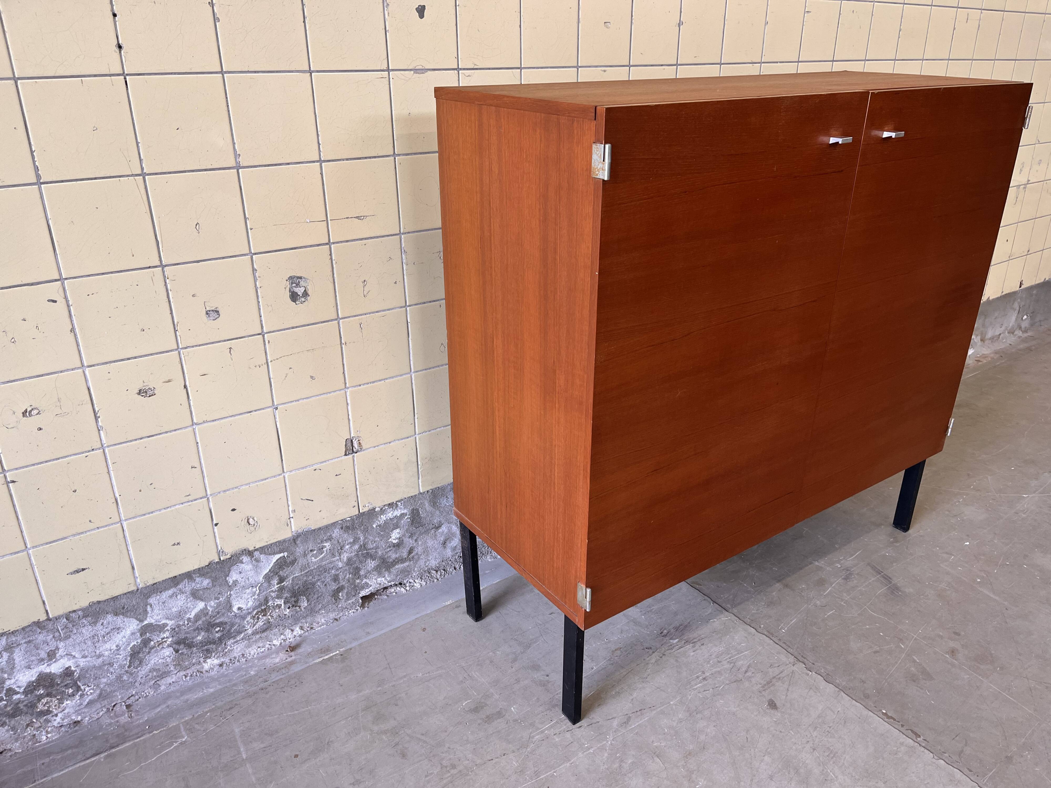 Cabinet by Pierre Guariche for Meurop